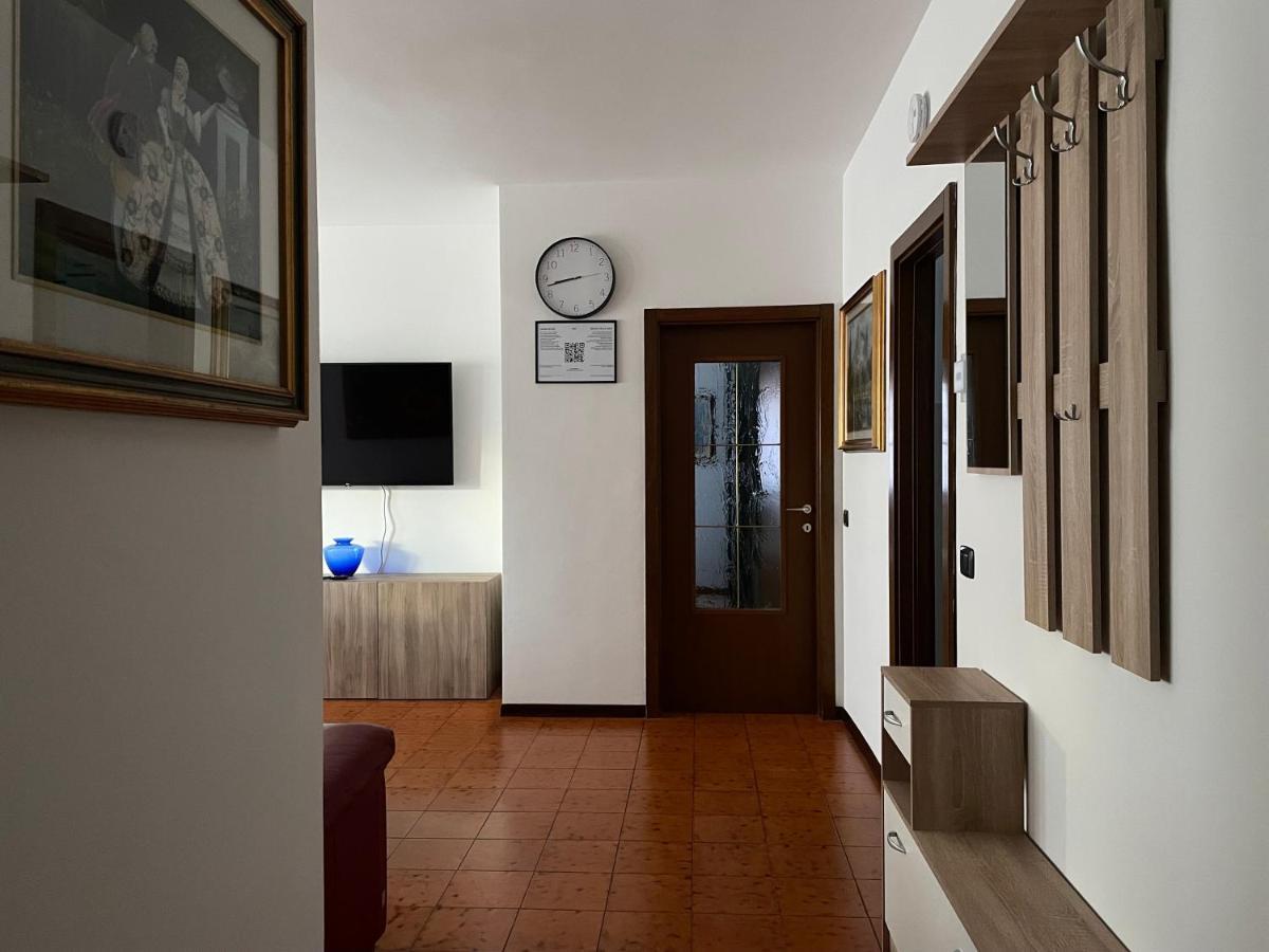 Appartamento Spazioso Con 3 Camere Da Letto Рива-дель-Гарда Екстер'єр фото